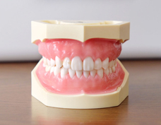 経験豊富なドクターによるマウスピース矯正